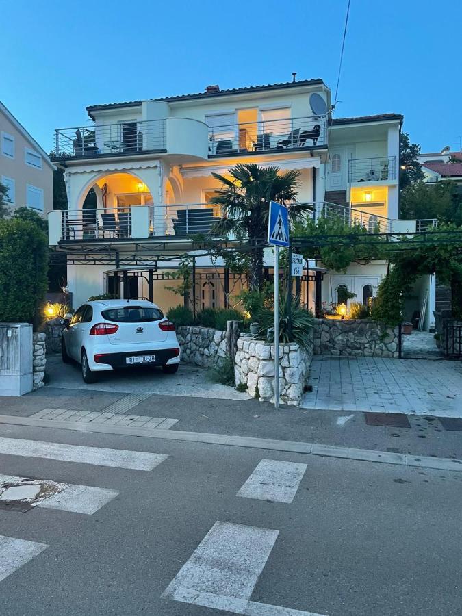 Velebit Apartments Dramalj Buitenkant foto