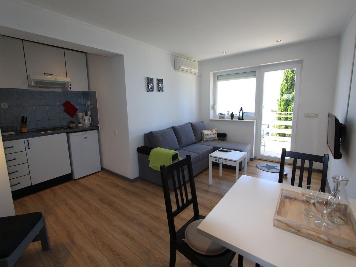 Velebit Apartments Dramalj Buitenkant foto